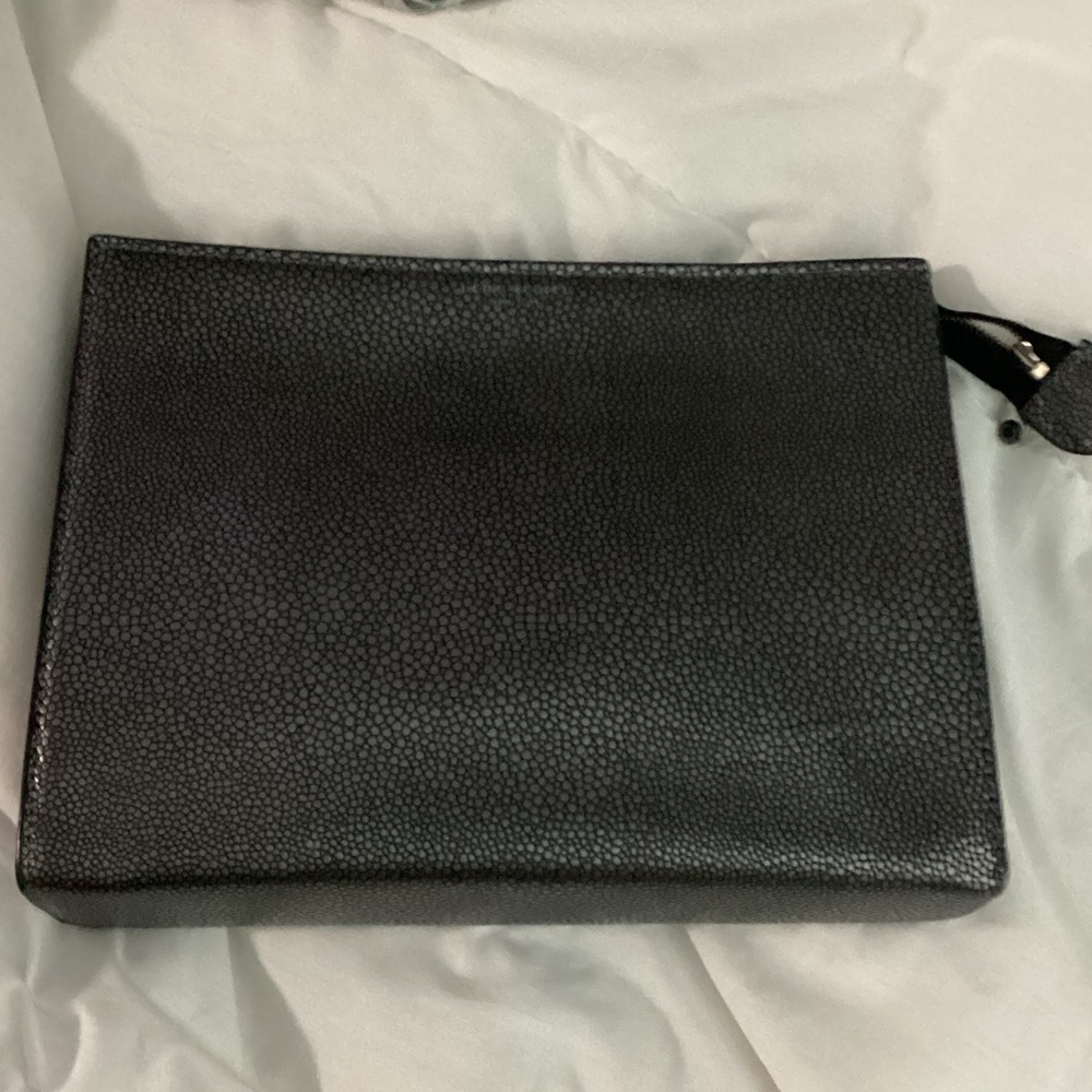 Classic grey women’s Toiletry Bag